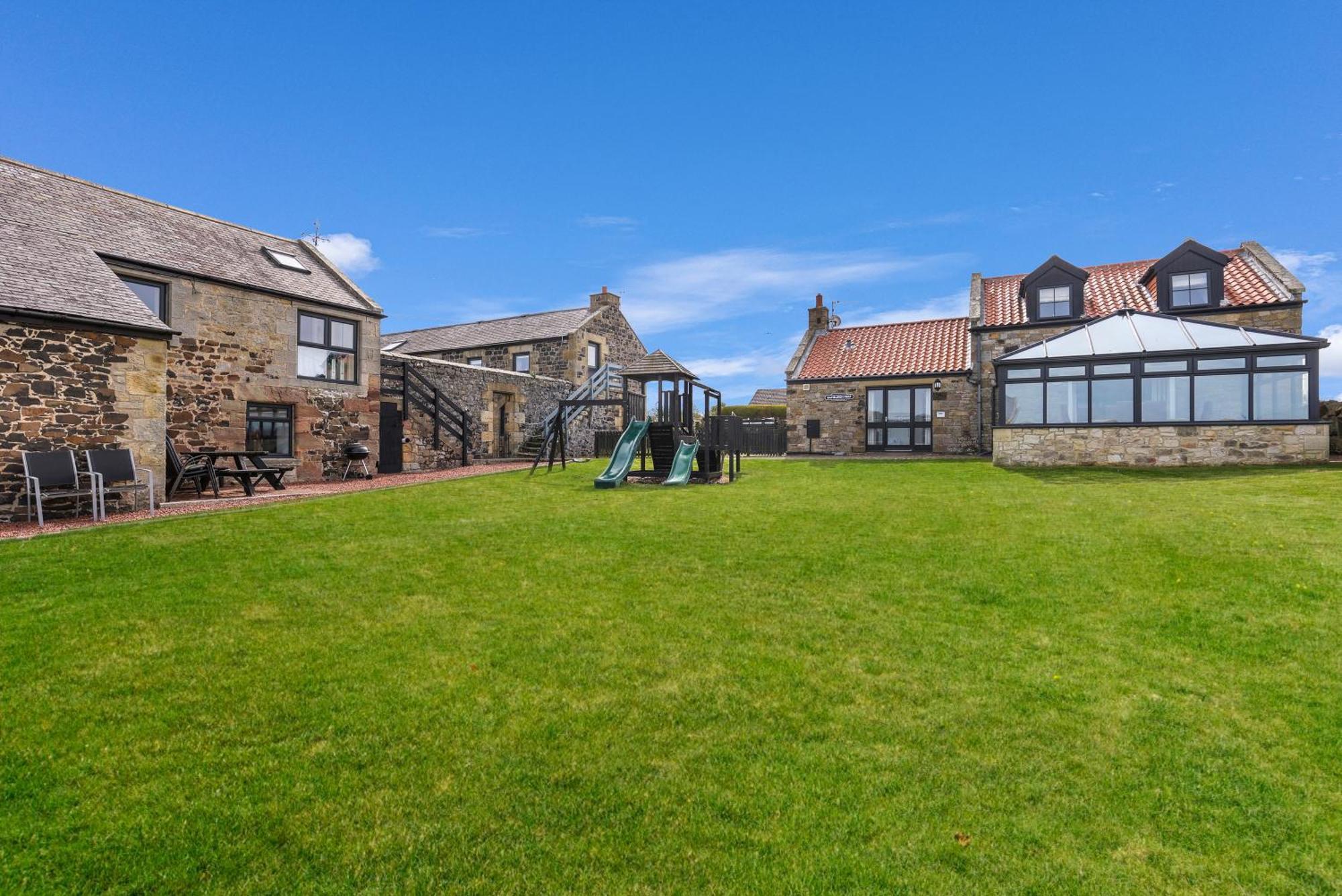 Holiday home Dairy - North East Escapes Bamburgh